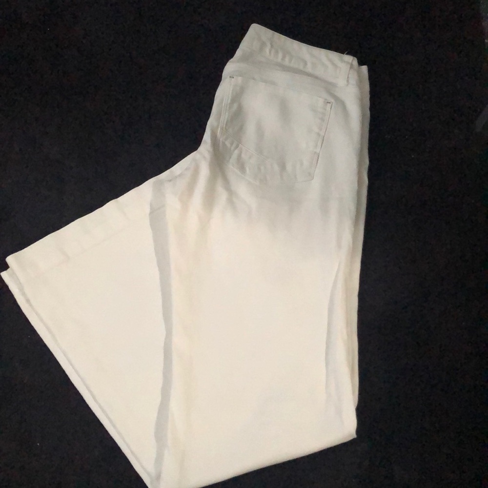 Gap white boot cut jeans